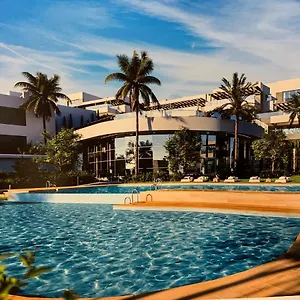 Casa Casu: Beachfront With Sea Views And Dual Pools Apartment